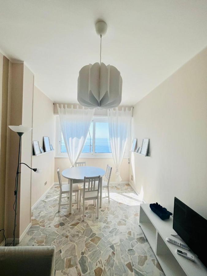 Suite Sunset 7 - Fronte Mare Sanremo Exterior foto