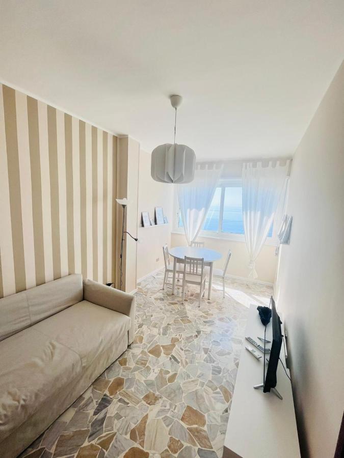 Suite Sunset 7 - Fronte Mare Sanremo Exterior foto